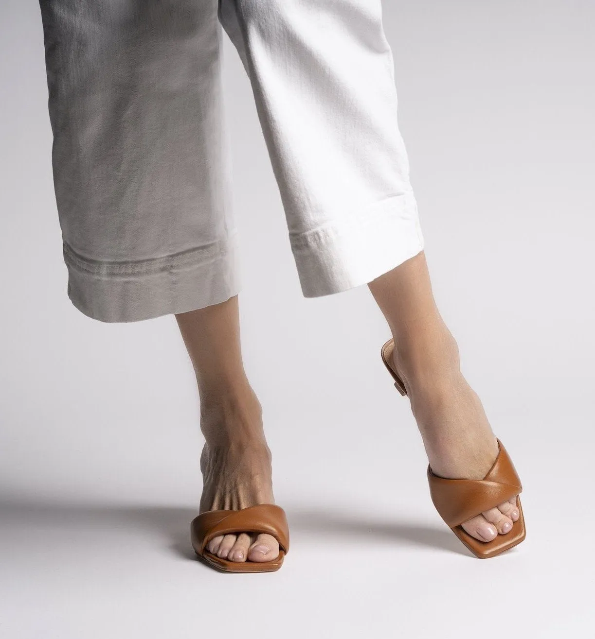 Haya Cognac Soft Leather Sandals