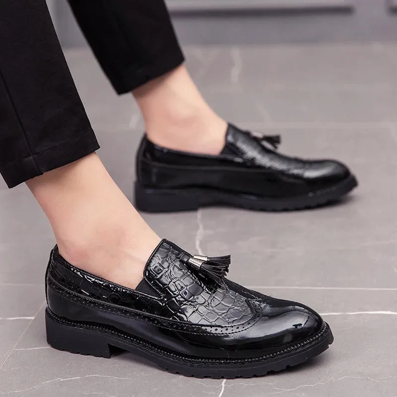 Patchwork Crocodile Pattern Tassels Loafers