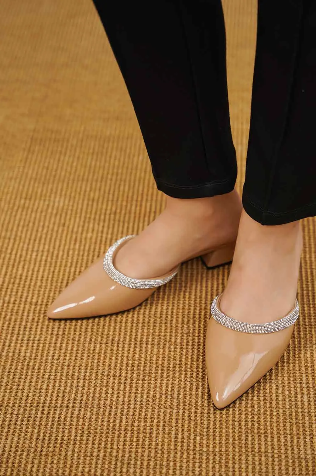 POINTED MULES