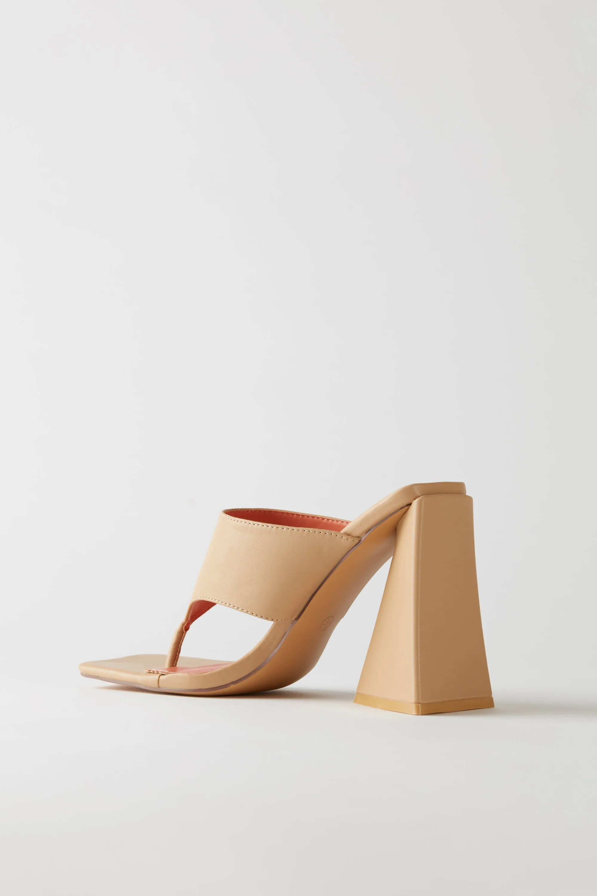 Toe Post Leatherette Mule Heels in Beige