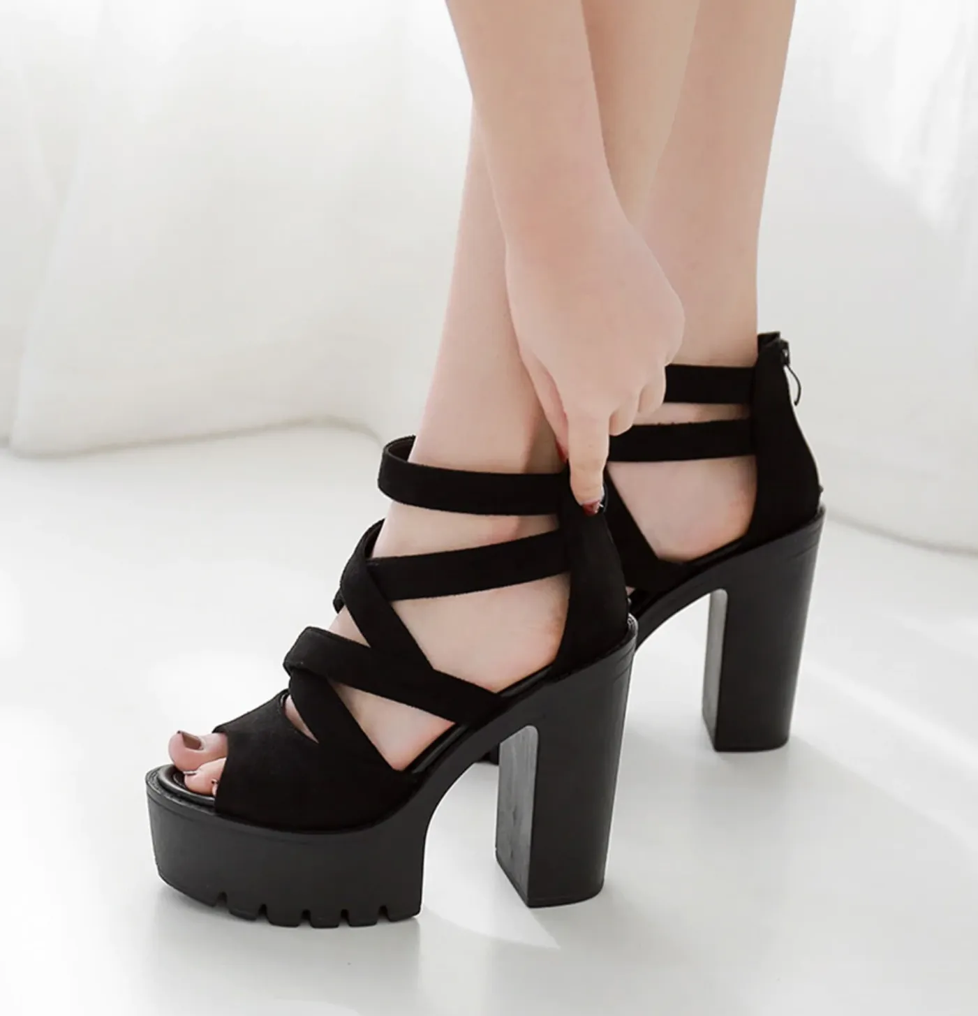 Women's Spring/Summer Soft Leather Sandals With Square Heels